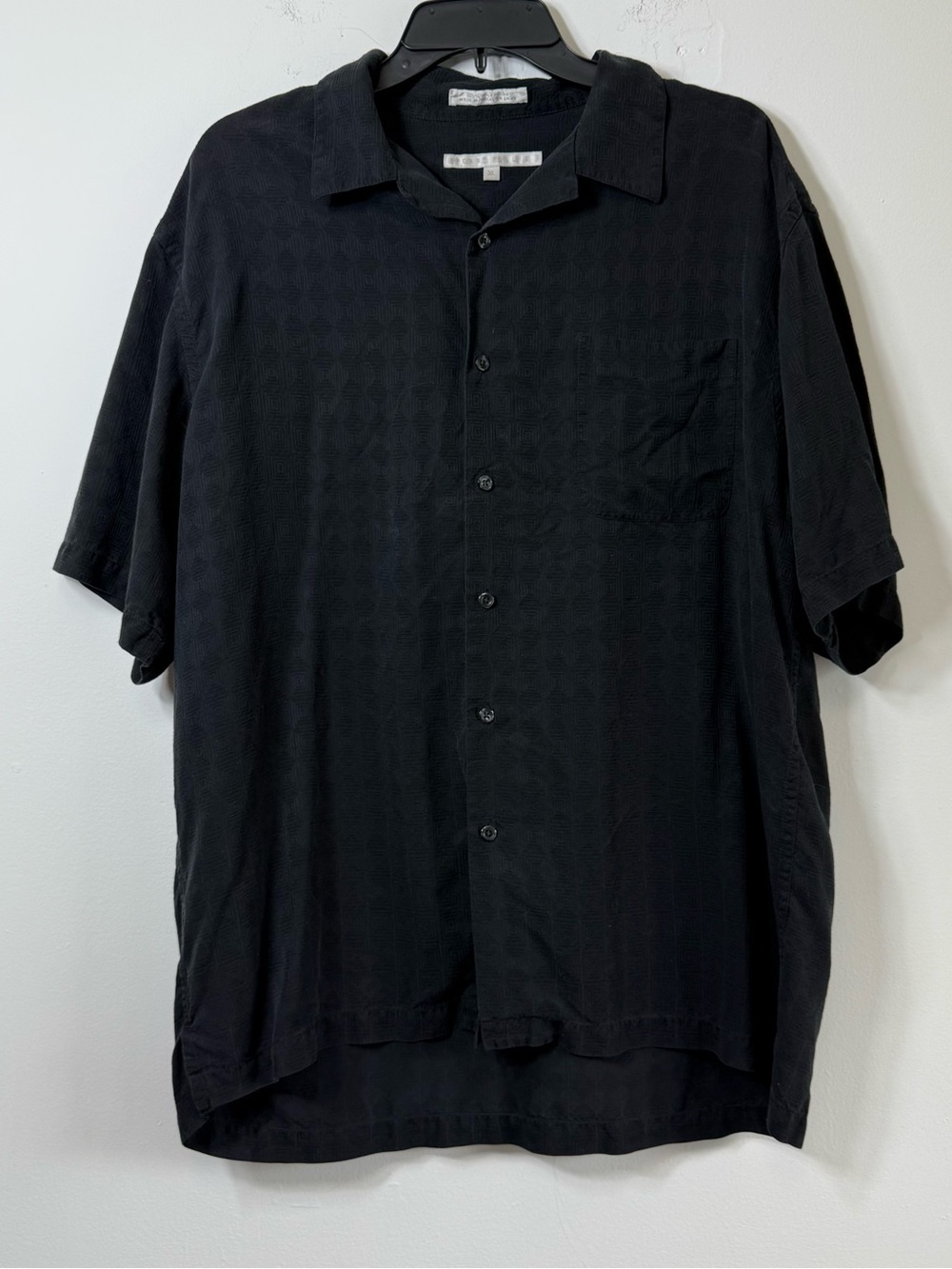 Perry Ellis 100% Silk Black Geometric Textured Short Sleeve Button Down XL